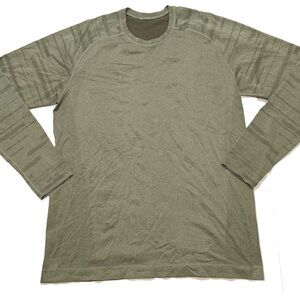 L / lululemon metal vent tech long sleeve